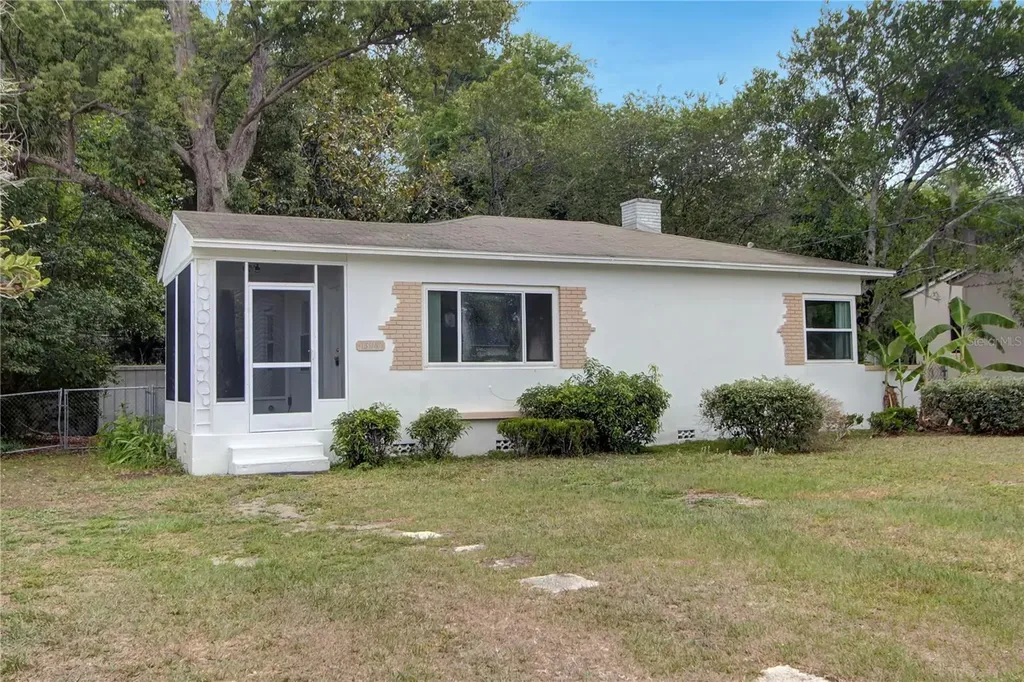 1308 Mariva Avenue Leesburg FL 34748