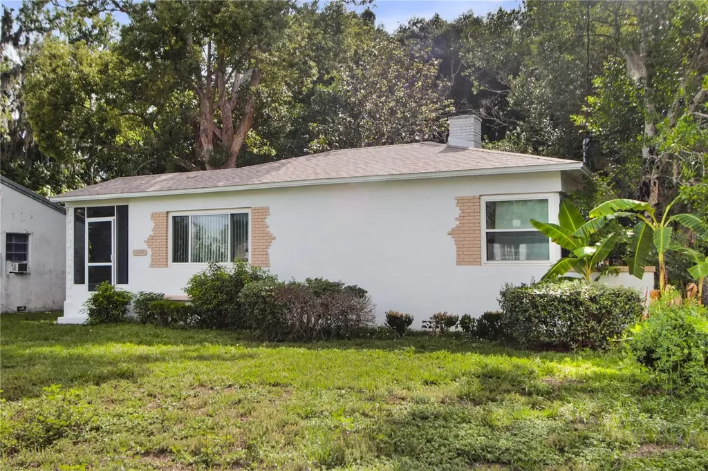 1308 Mariva Avenue Leesburg FL 34748