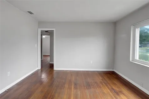 1308 Mariva Avenue Leesburg FL 34748