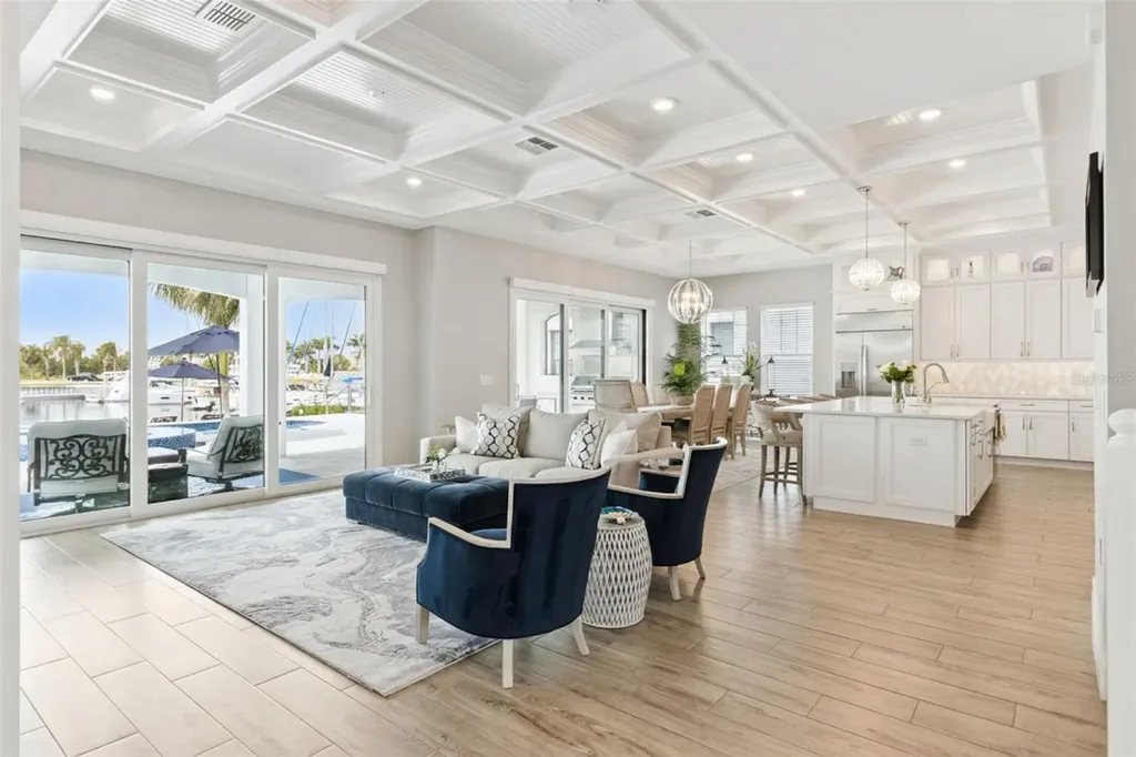 3028 Christophers Watch Lane Ruskin FL 33570