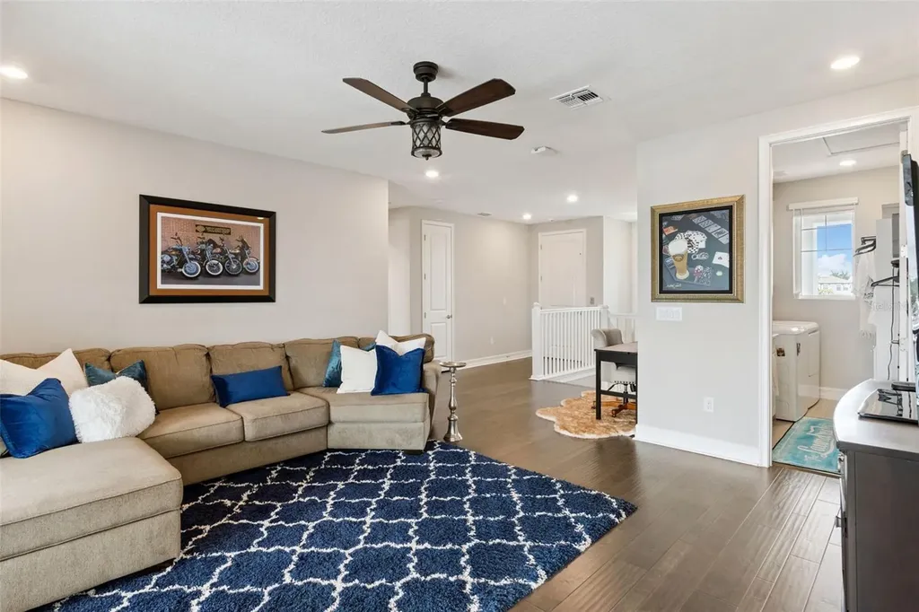 3028 Christophers Watch Lane Ruskin FL 33570
