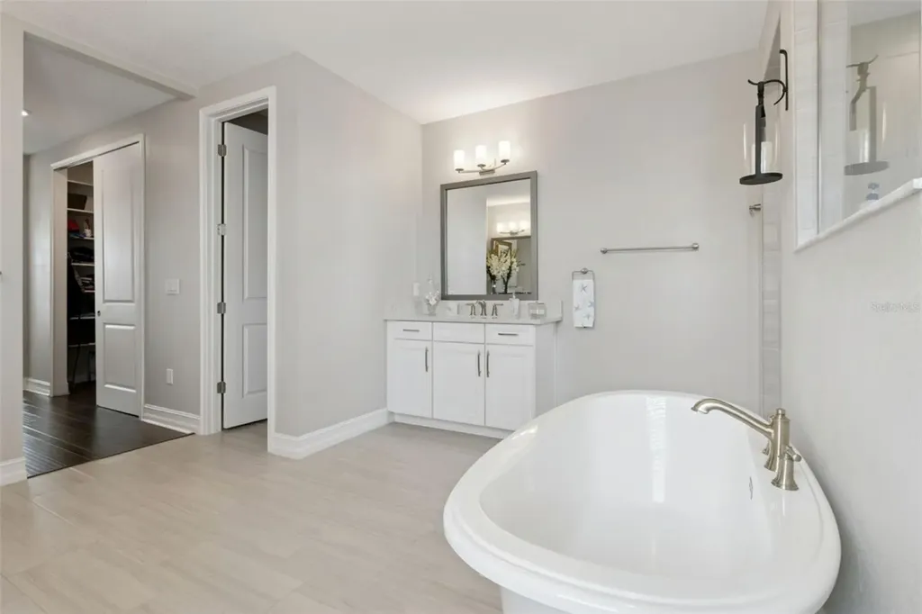 3028 Christophers Watch Lane Ruskin FL 33570