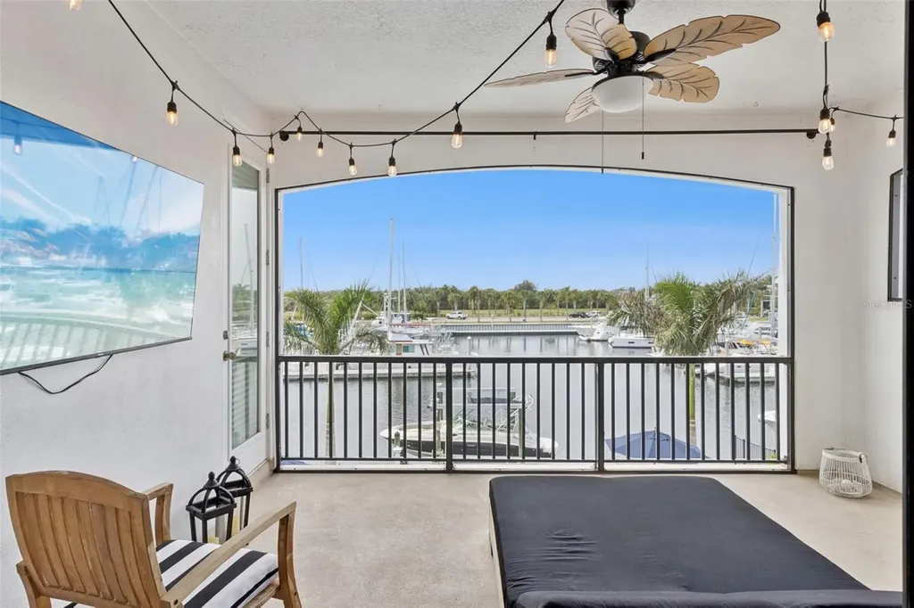 3028 Christophers Watch Lane Ruskin FL 33570