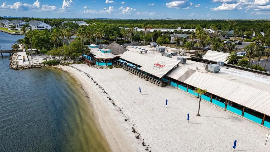 3028 Christophers Watch Lane Ruskin FL 33570