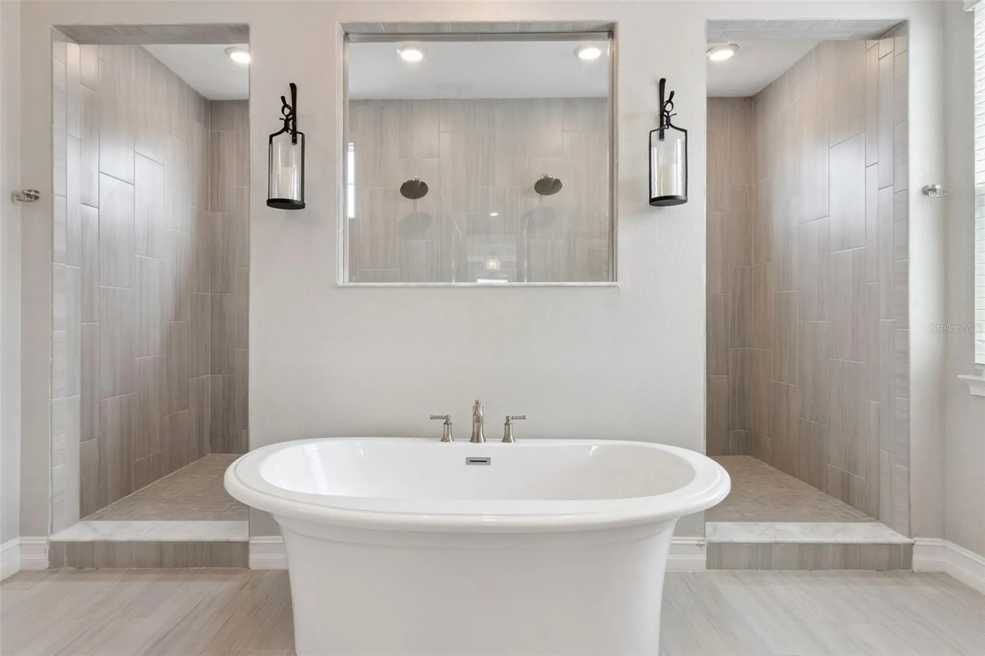 3028 Christophers Watch Lane Ruskin FL 33570