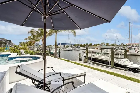 3028 Christophers Watch Lane Ruskin FL 33570