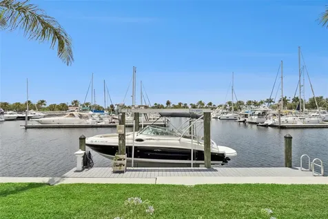 3028 Christophers Watch Lane Ruskin FL 33570