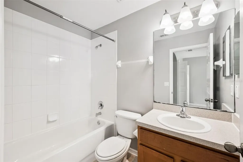 3757 Clubside Pointe Drive Orlando FL 32810