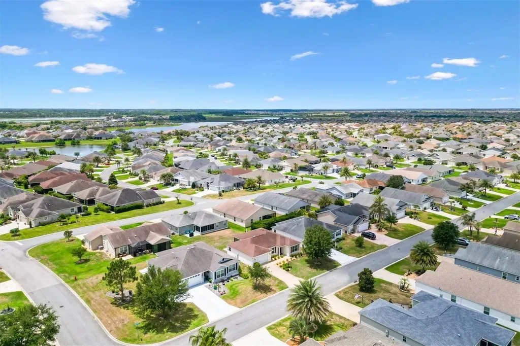 712 Shelton Street The Villages FL 32163