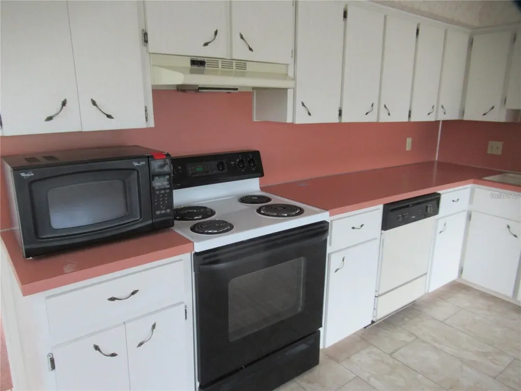 2286 Norwegian Clearwater FL 33763