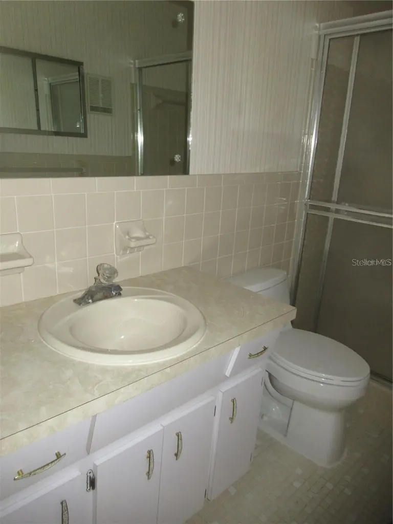 2286 Norwegian Clearwater FL 33763