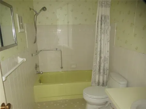 2286 Norwegian Clearwater FL 33763