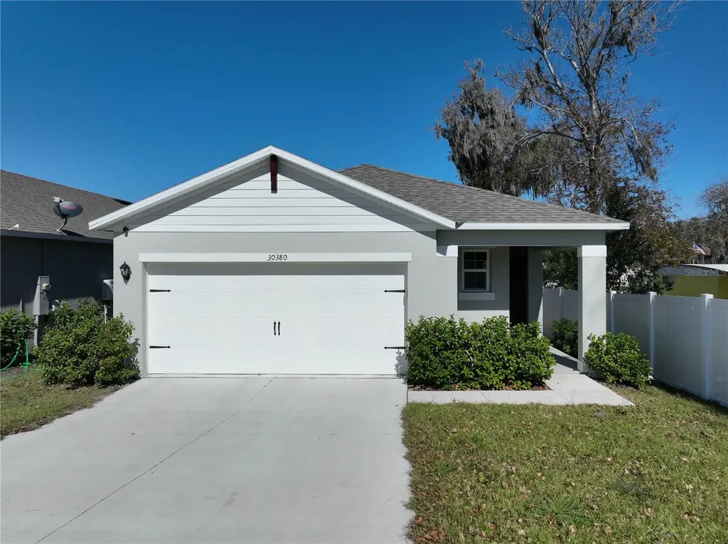 30380 Armenia Road Leesburg FL 34748