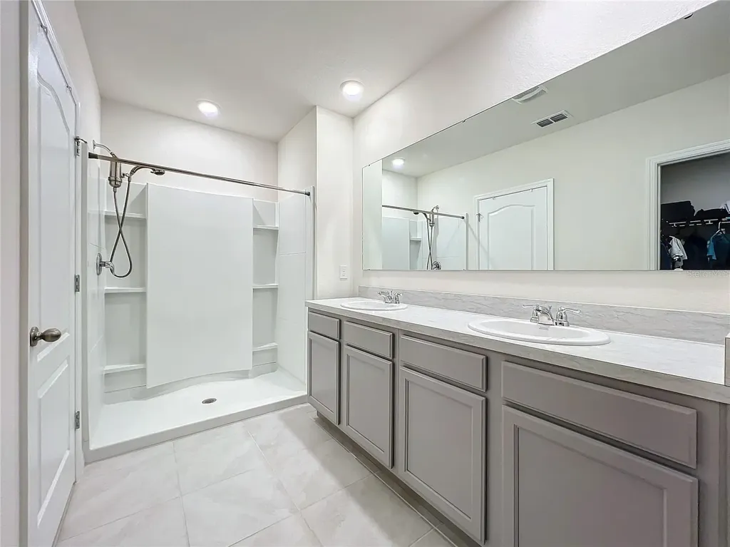 30380 Armenia Road Leesburg FL 34748