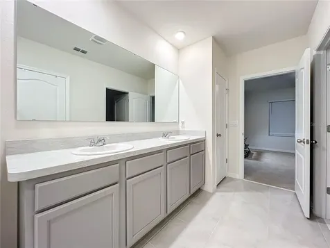 30380 Armenia Road Leesburg FL 34748