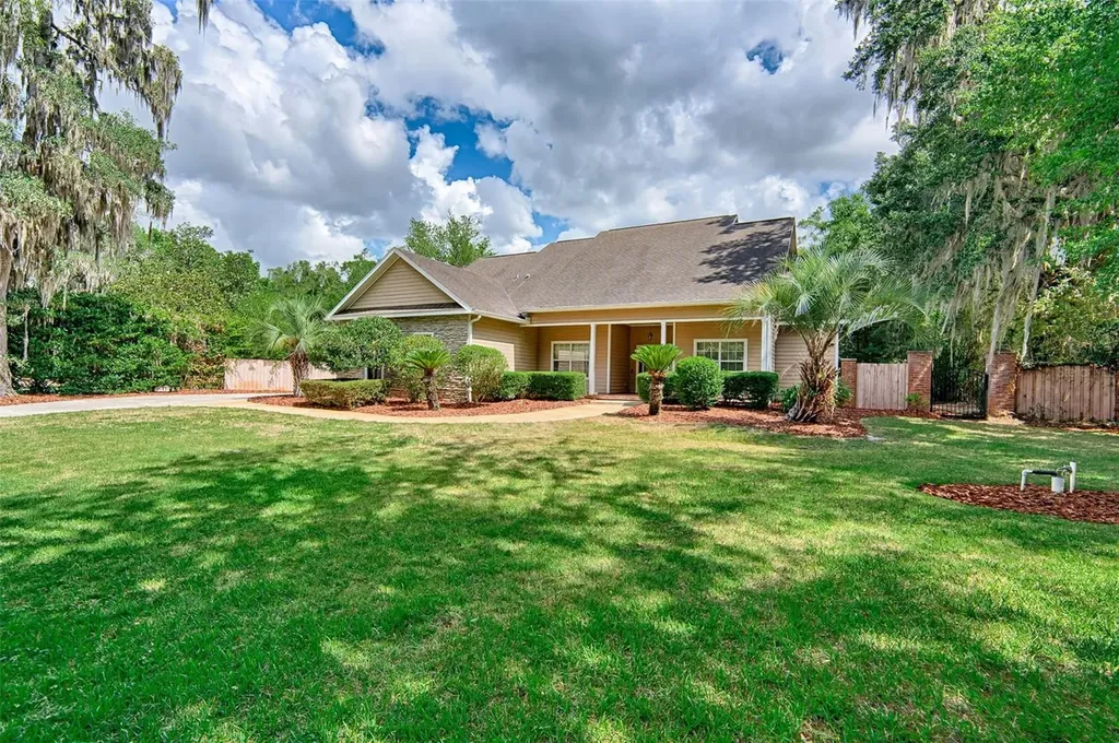 12208 SW 9th Avenue Newberry FL 32669