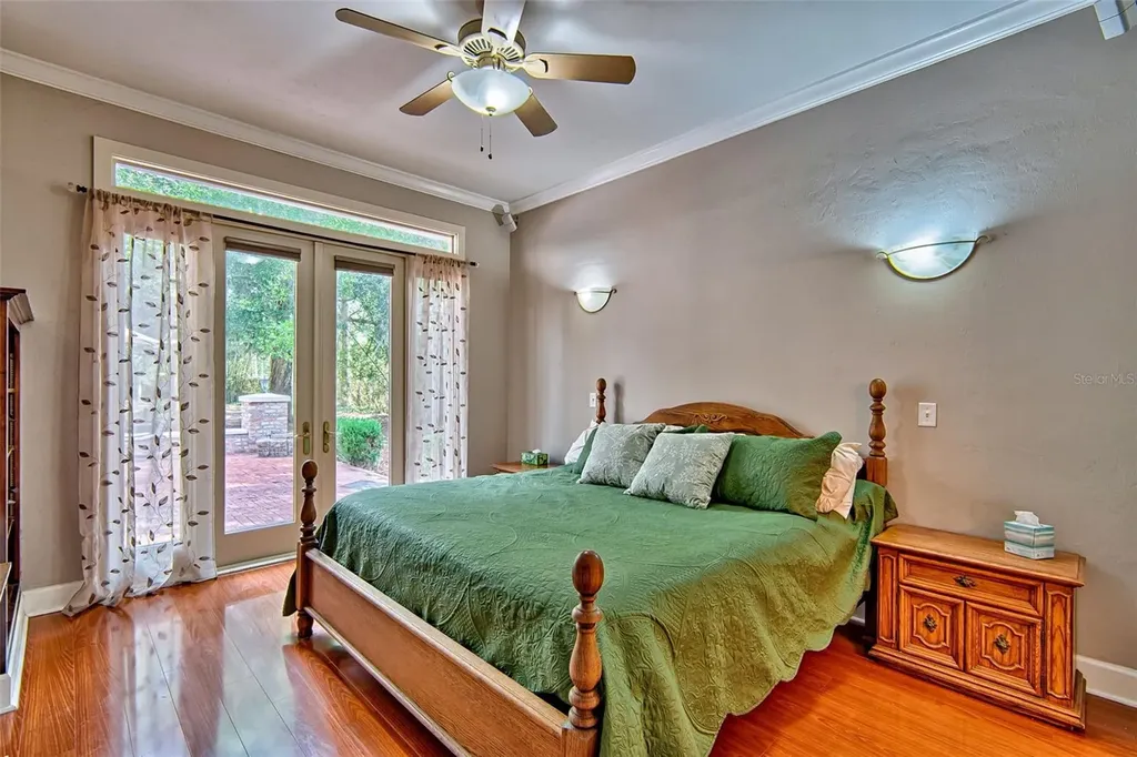 12208 SW 9th Avenue Newberry FL 32669