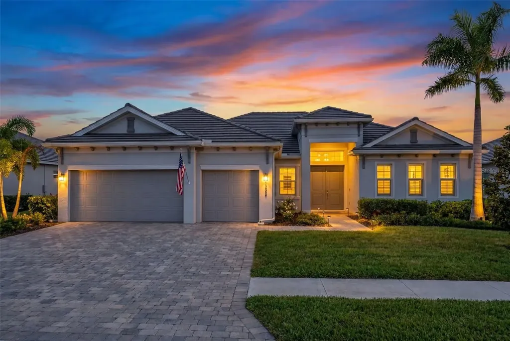 12529 Galapagos Court Venice FL 34293