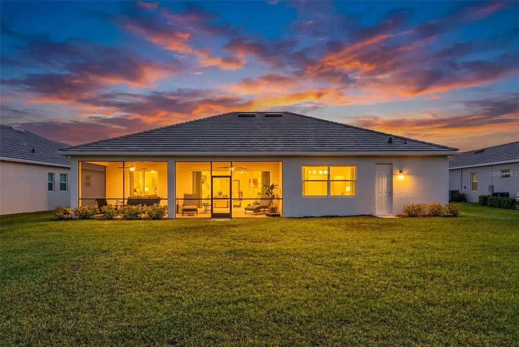 12529 Galapagos Court Venice FL 34293
