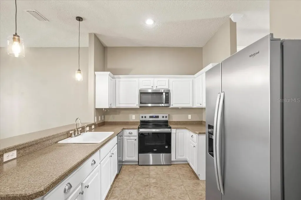 16704 NW 166th Road Alachua FL 32615