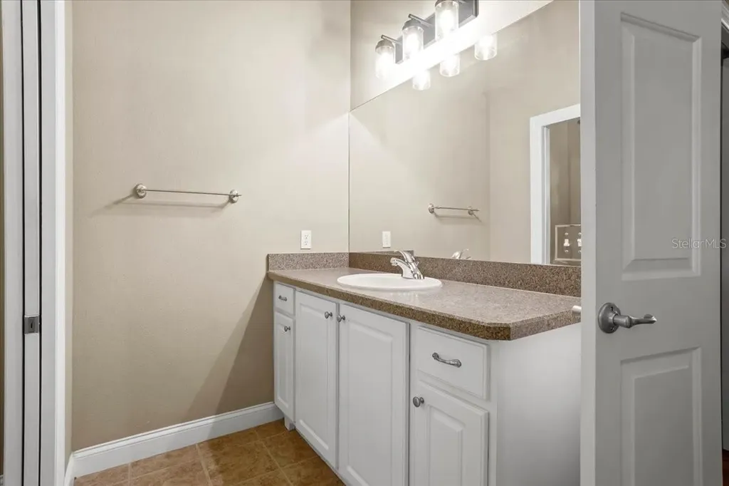 16704 NW 166th Road Alachua FL 32615