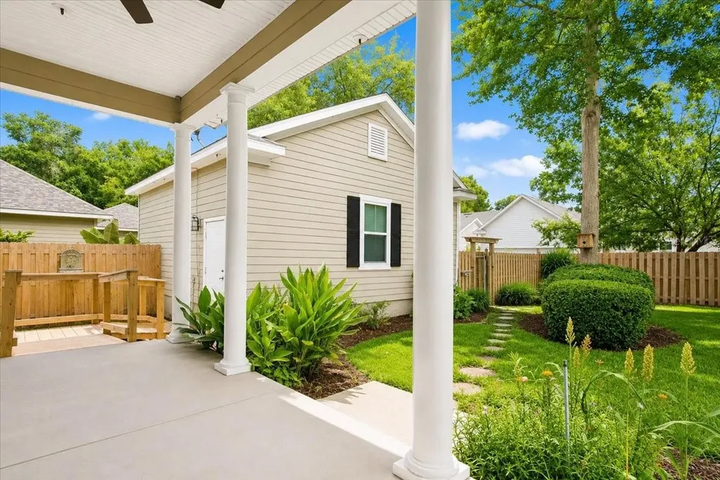 16704 NW 166th Road Alachua FL 32615