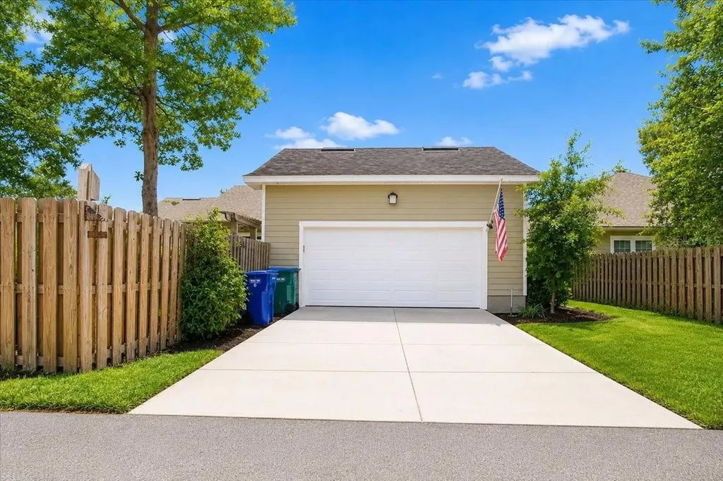 16704 NW 166th Road Alachua FL 32615