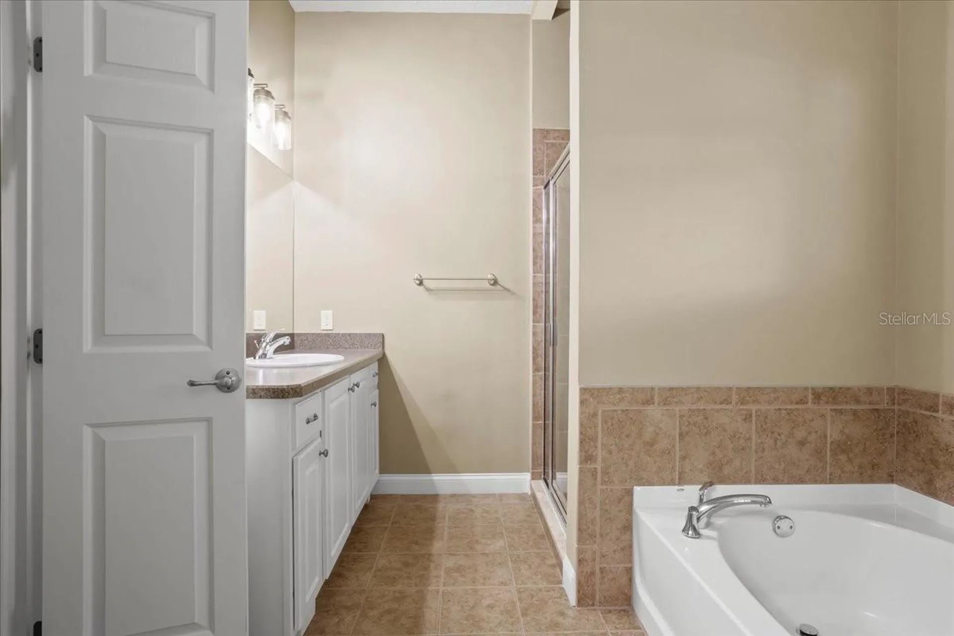 16704 NW 166th Road Alachua FL 32615