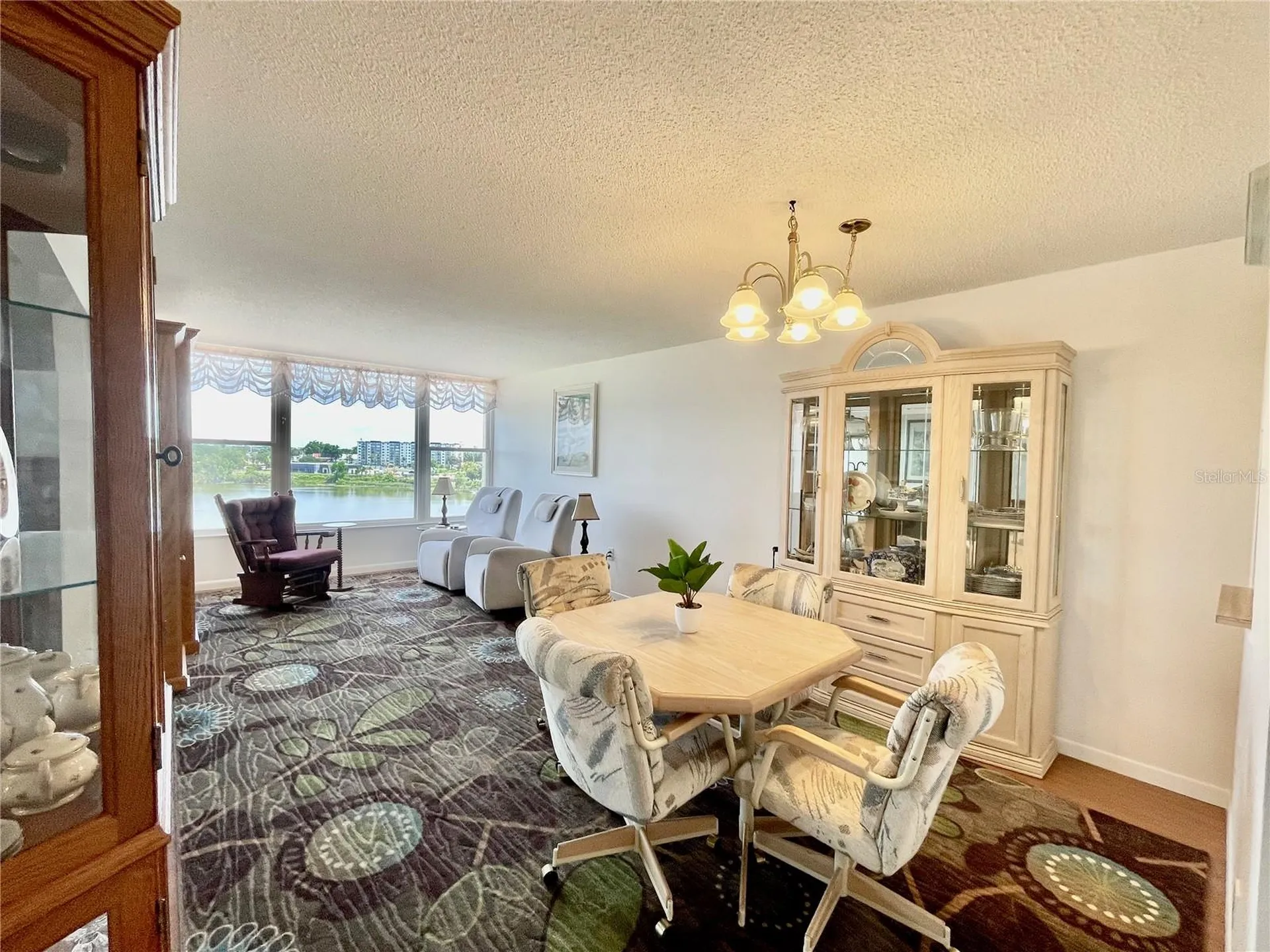 700 Mirror Terrace NW Winter Haven FL 33881