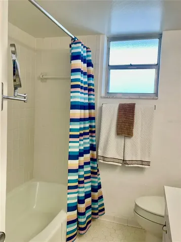 700 Mirror Terrace NW Winter Haven FL 33881