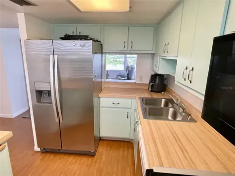 700 Mirror Terrace NW Winter Haven FL 33881