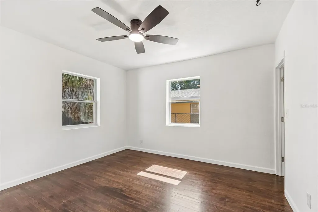 3737 Burlington Avenue N St Petersburg FL 33713