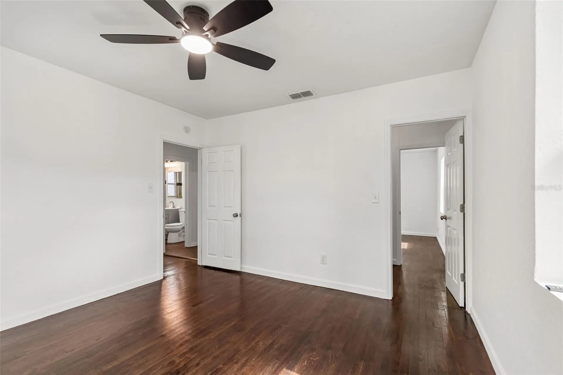 3737 Burlington Avenue N St Petersburg FL 33713