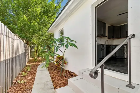 3737 Burlington Avenue N St Petersburg FL 33713