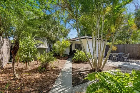 3737 Burlington Avenue N St Petersburg FL 33713