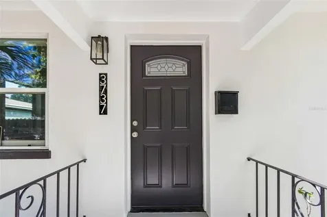 3737 Burlington Avenue N St Petersburg FL 33713