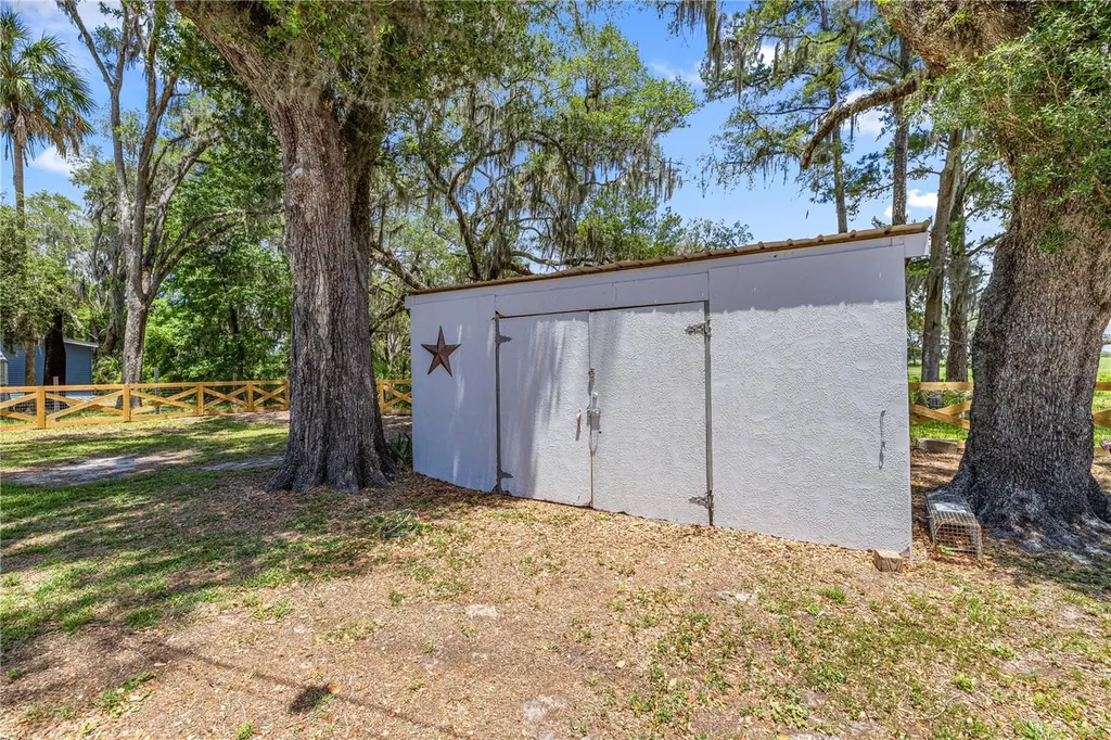 22535 SW 117th Street Dunnellon FL 34431