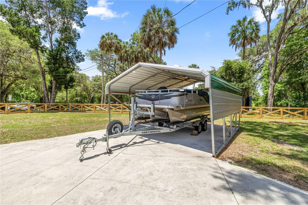 22535 SW 117th Street Dunnellon FL 34431