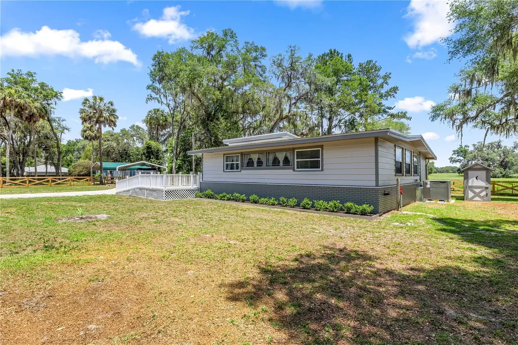22535 SW 117th Street Dunnellon FL 34431