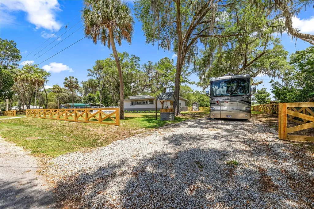 22535 SW 117th Street Dunnellon FL 34431