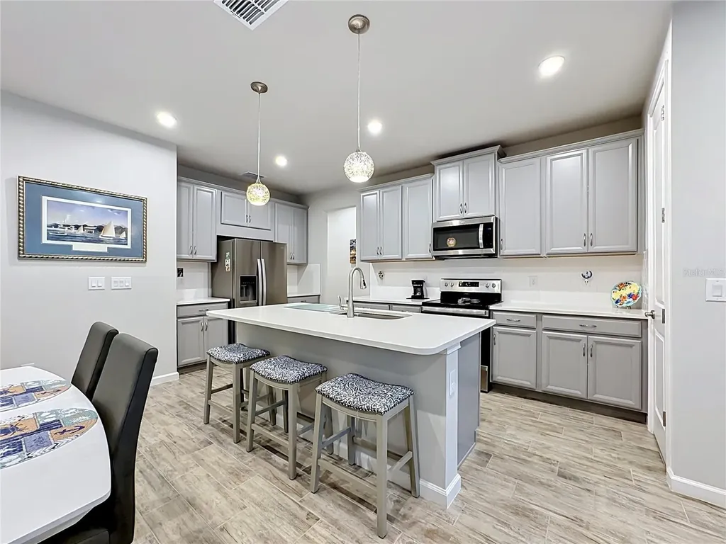 3775 Maxwell Park Drive Sun City Center FL 33573