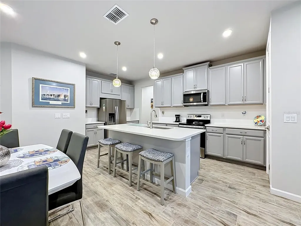 3775 Maxwell Park Drive Sun City Center FL 33573