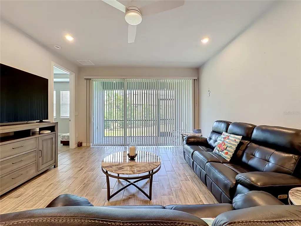 3775 Maxwell Park Drive Sun City Center FL 33573