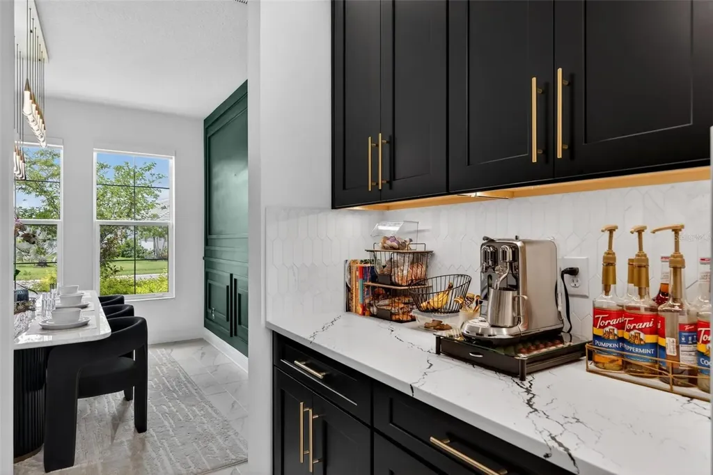 17510 Savory Mist Circle Bradenton FL 34211