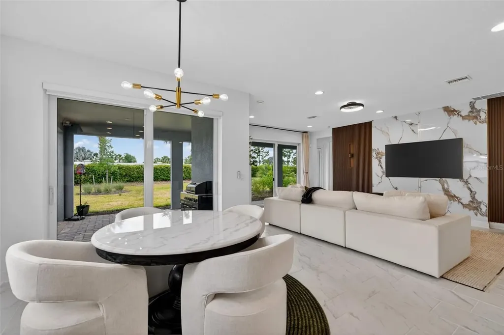 17510 Savory Mist Circle Bradenton FL 34211