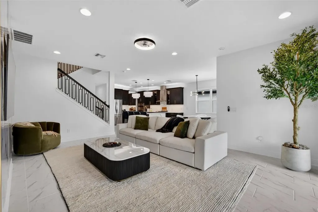 17510 Savory Mist Circle Bradenton FL 34211