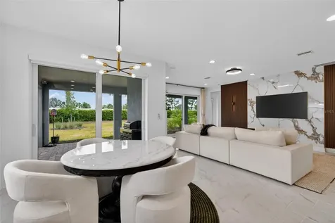 17510 Savory Mist Circle Bradenton FL 34211