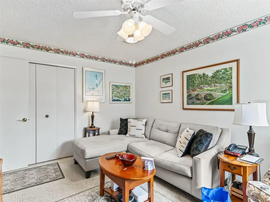 1103 Ben Hope Leesburg FL 34788