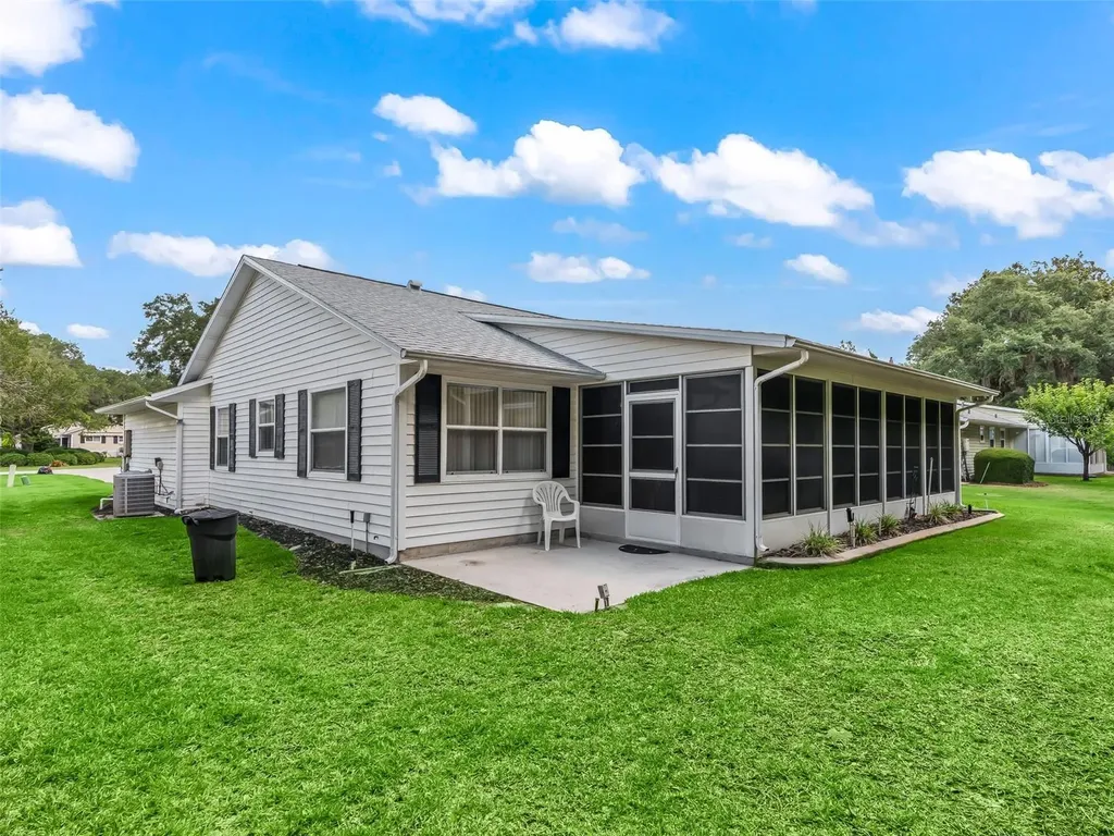 1103 Ben Hope Leesburg FL 34788
