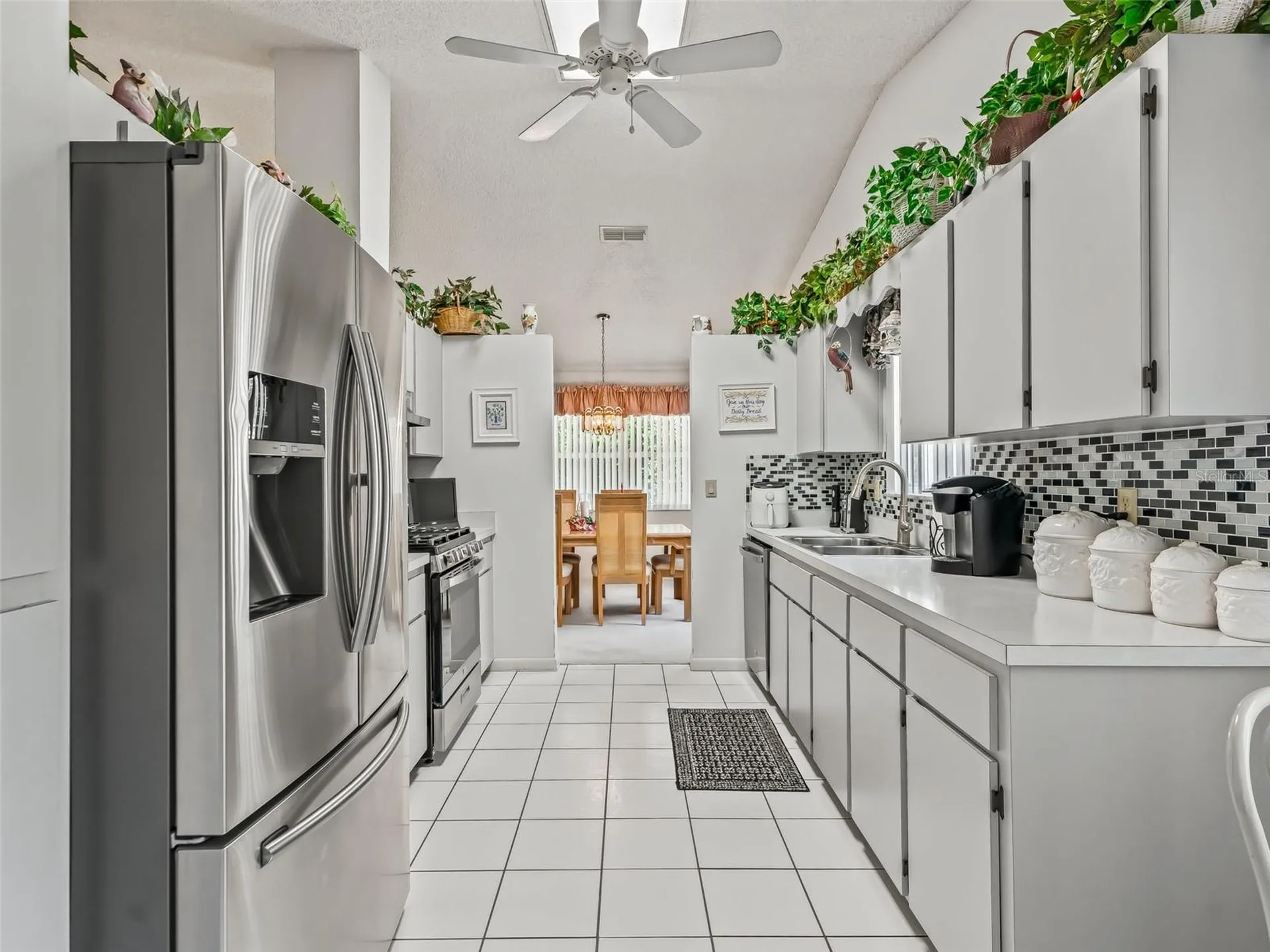 1103 Ben Hope Leesburg FL 34788